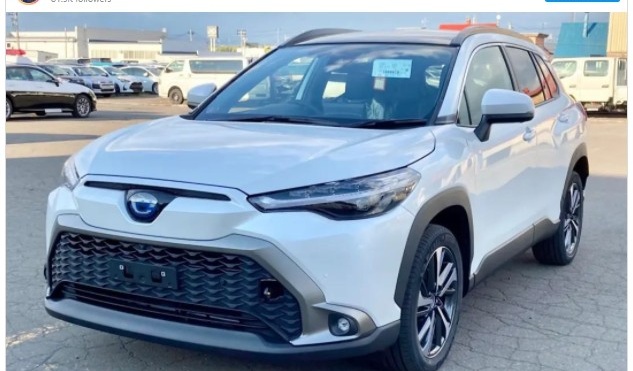 Toyota Corolla Cross 2022 phiên bản Nhật Bản lộ diện với nhiều khác biệt