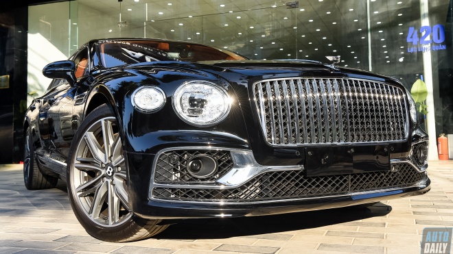 Chi tiết Sedan siêu sang Bentley Flying Spur 2021 tuỳ chọn 4 chỗ