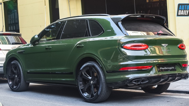 Siêu SUV Bentley Bentayga First Edition 2021 màu độc giá hơn 18 tỷ