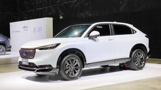 Honda HR-V 2022 ra mắt tại Thái Lan, giá quy đổi từ 672 triệu