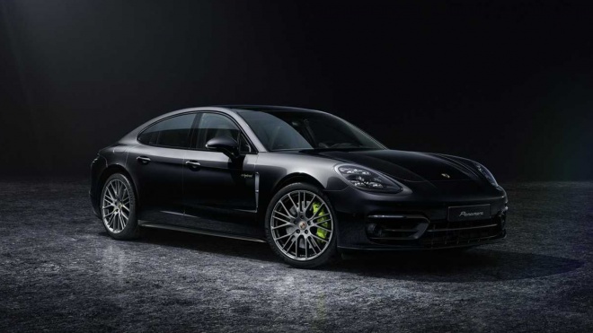 Porsche Panamera Platinum Edition 2022 ra mắt, giá từ 101.900 USD