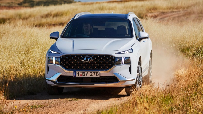 Hyundai Santa Fe 2022 sắp ra mắt với những nâng cấp thú vị