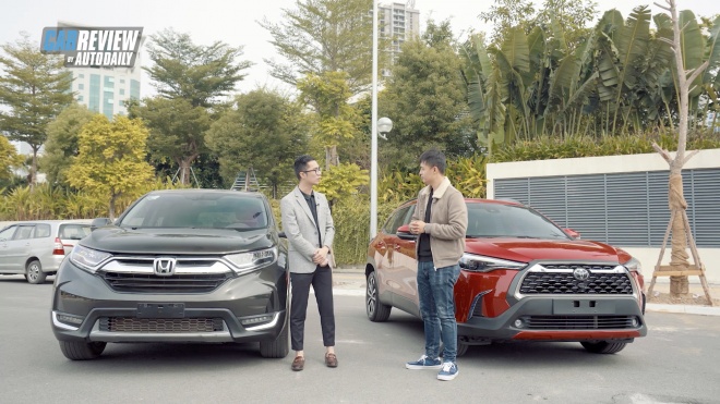 Dưới 900 triệu, chọn Toyota Corolla Cross 2020 hay Honda CR-V 2017?