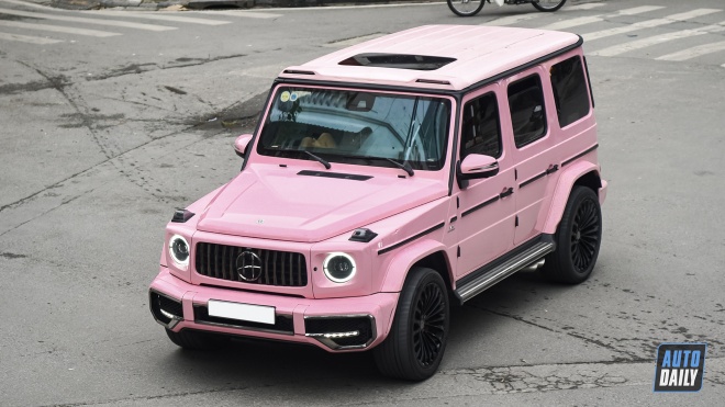 Thiết kế mạnh mẽ, độ hầm hố nhưng chiếc G63 AMG này còn nổi bật hơn với màu cá tính