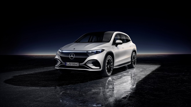 Mercedes-Benz EQS SUV 2023 ra mắt: Ông vua mới trong phân khúc SUV hạng sang thuần điện