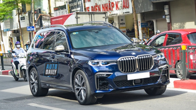 BMW X7 M50i độc nhất Việt Nam tái xuất sau thời gian nằm phủ bụi
