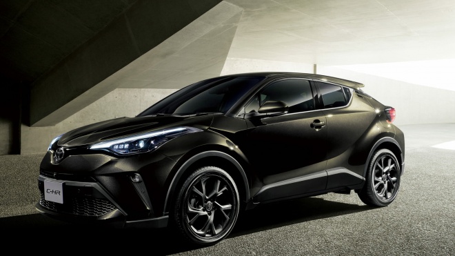 Toyota C-HR 2022 thêm 2 biến thể mới dành cho khách hàng đề cao sự an toàn