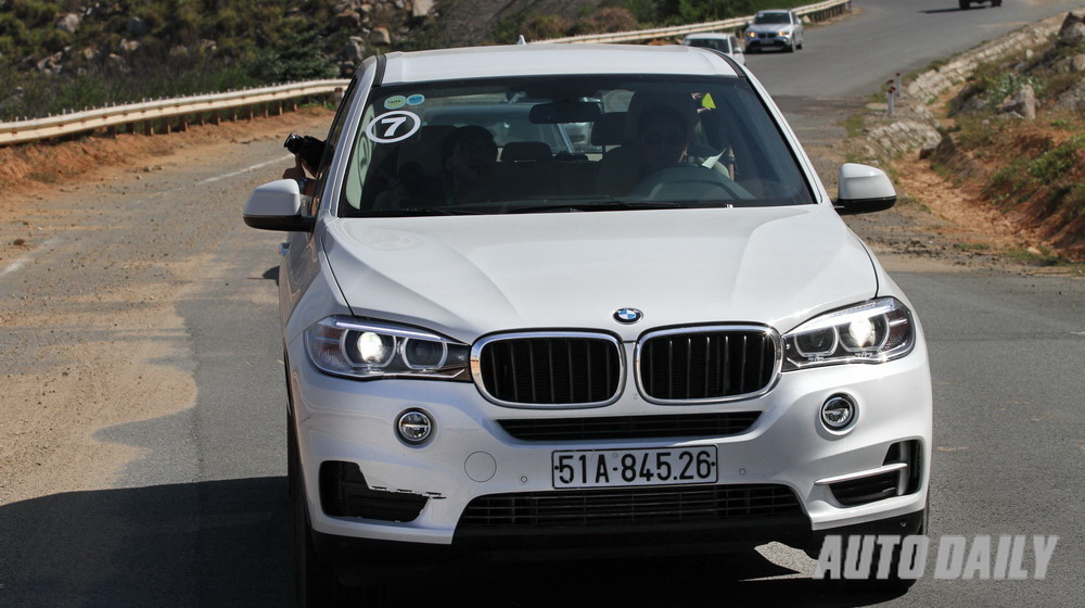 Hành trình đến BMW World, ngày 2: Ninh Chữ - Quy Nhơn Hành trinh den BMW World chang 2 (25).jpg