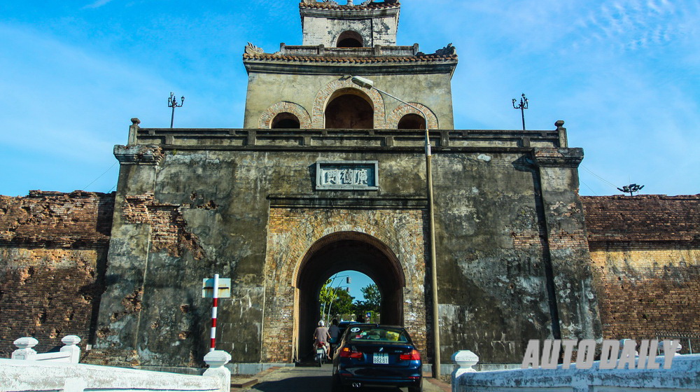 Hành trình đến BMW World, ngày 4&5: Đường về gian nan Hanh trinh BMW World-Chang 4 (5).jpg