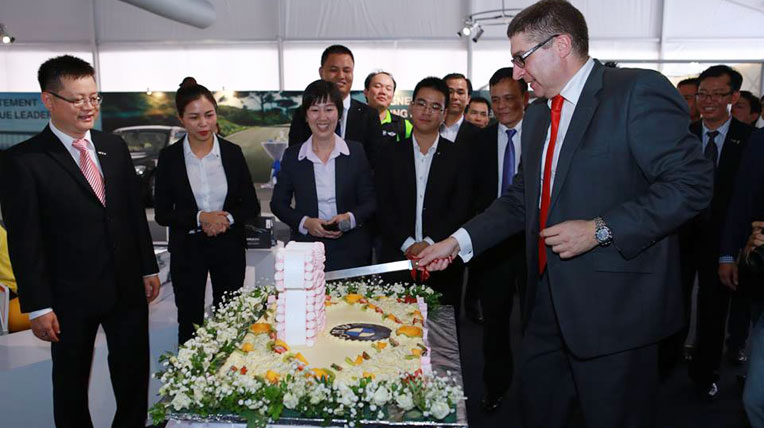 Trò chuyện với Tổng giám đốc Euro Auto tại BMW World XPO bmw-world-xpo-1 (3).jpg