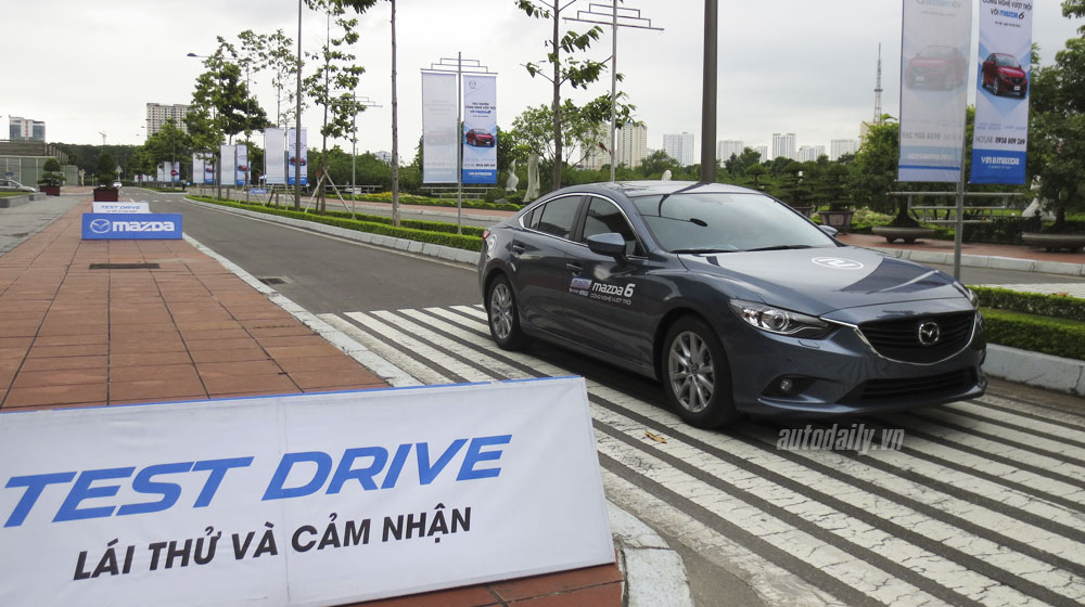 Lái thử Mazda6 mới tại Hà Nội Mazda6
