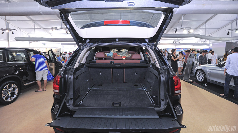 Khám phá BMW X5 diesel, giá 3,62 tỷ đồng bmw x5 xdrive 30d (15).jpg