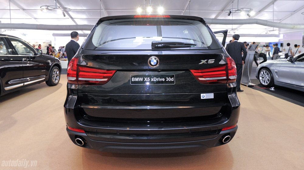 Khám phá BMW X5 diesel, giá 3,62 tỷ đồng bmw x5 xdrive 30d (21).jpg