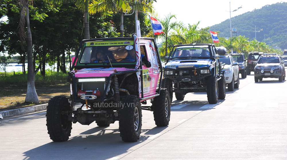 Xe offroad “quậy” tưng bừng ở Hạ Long rfc halong 2014 (7).jpg