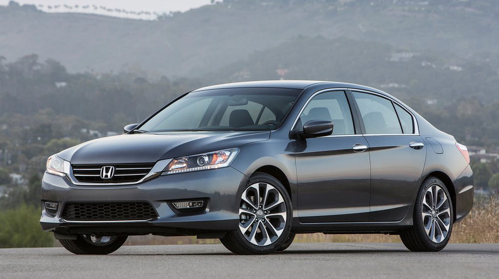10 mẫu xe tốt nhất dành cho người cao tuổi Honda-Accord_2013.jpg