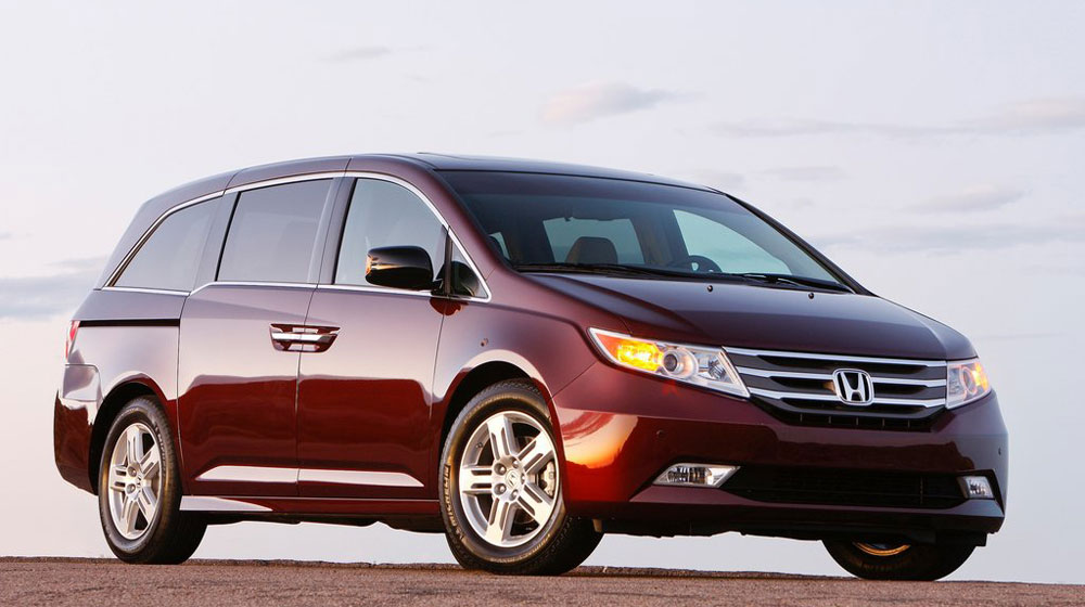 10 mẫu xe tốt nhất dành cho người cao tuổi Honda-Odyssey_2012.jpg