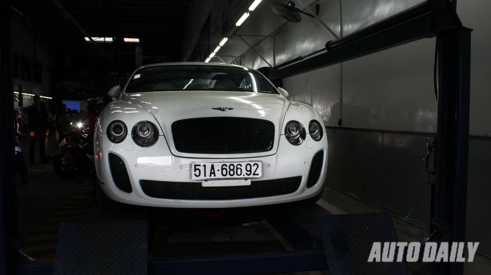 Siêu xe và môtô PKL hội tụ tại Sài Gòn Bentley-Continental.jpg