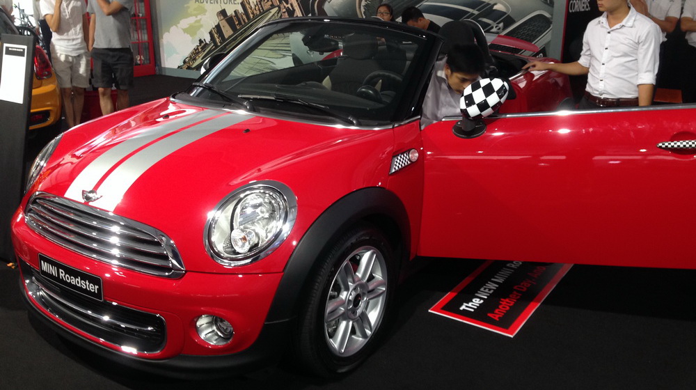 Về Việt Nam, Mini Cooper Roadster có giá 1,618 tỷ đồng MINI-COOPER-ROADSTER  (5).JPG