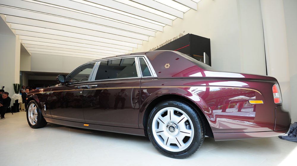Những điểm “độc” trên Rolls-Royce Phantom Mặt trời phương Đông Mat-troi-phuong-Dong-1.jpg