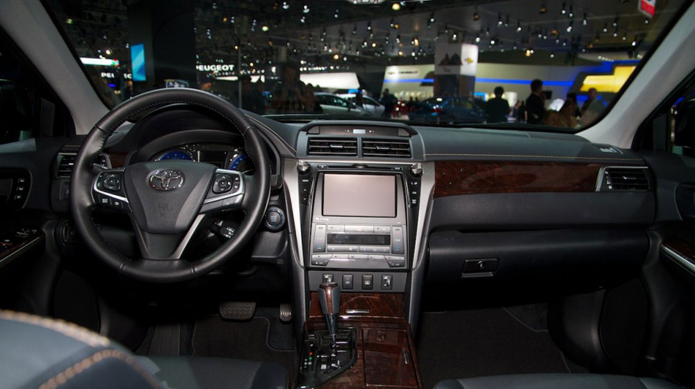 Cận cảnh Toyota Camry 2015 vừa ra mắt toyota-camry-2015-moscow (3).jpg