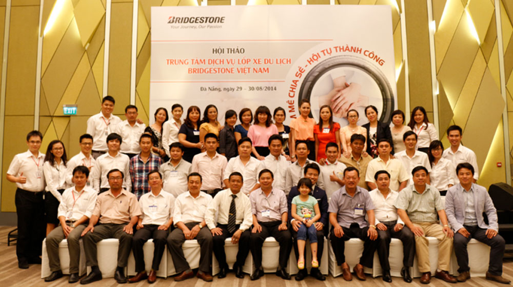 B-Select và B-Shop của Bridgestone là gì? hoi-thao-bridgestone1.jpg