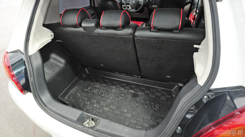 Mitsubishi Mirage CVT – Xe nhỏ, cá tính dành cho đô thị mitsubishi mirage 2014 (50).jpg