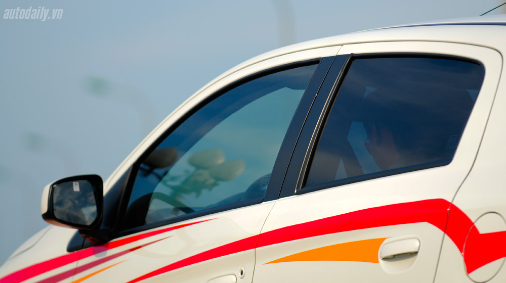 Mitsubishi Mirage CVT – Xe nhỏ, cá tính dành cho đô thị mitsubishi mirage 2014 b (14).jpg