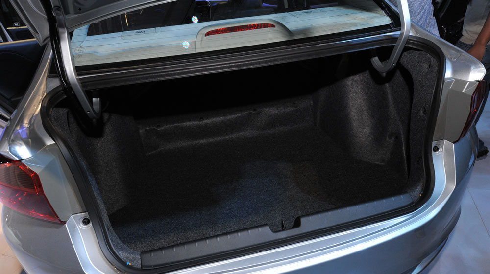 TRỰC TIẾP: Lễ ra mắt Honda City hoàn toàn mới honda-city-2014-launch-5 (1).jpg