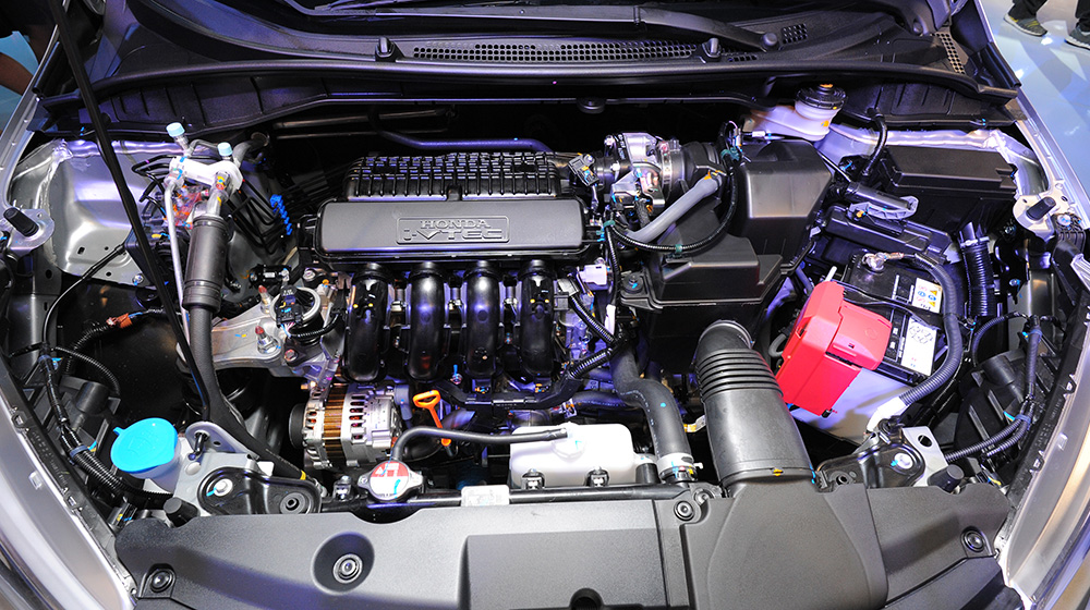 Giá chưa đến 600 triệu, Honda City 2014 có gì mới? honda-city-2014-interior (10).jpg