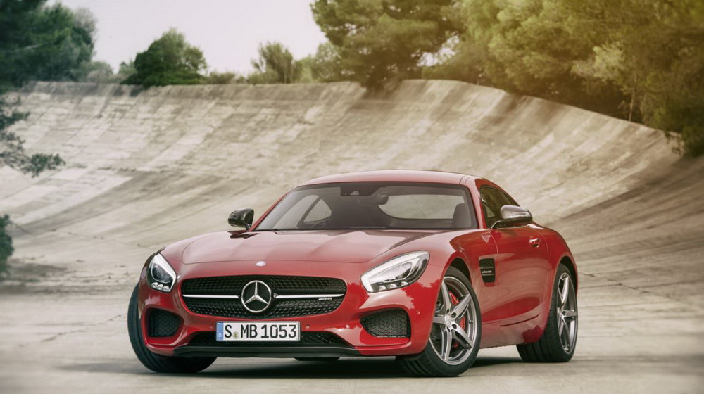 Ngây ngất trước vẻ đẹp của Mercedes-Benz AMG-GT 650478672029678279.jpg