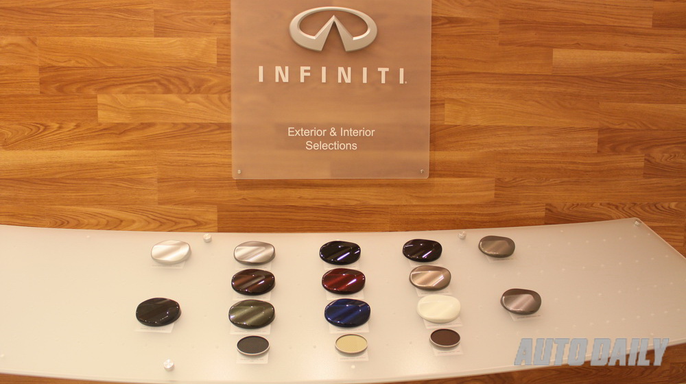 Ngắm Infiniti QX70 màu 