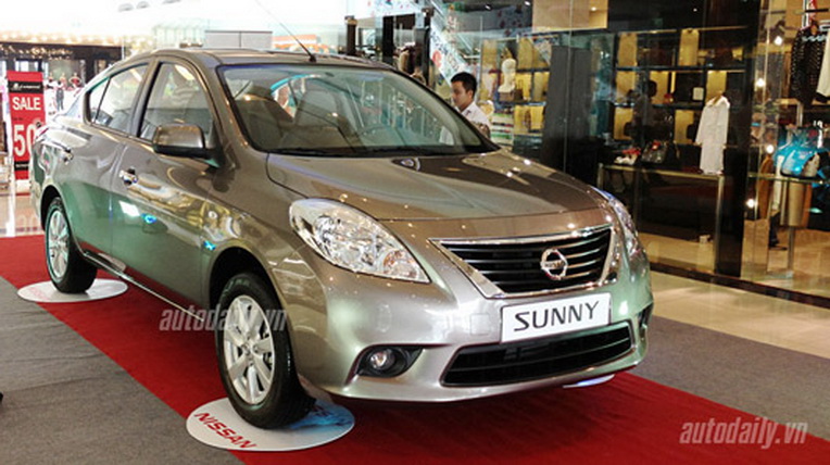 Lựa chọn xe sedan nào trong tầm giá 600 triệu đồng Nissan Sunny.jpg
