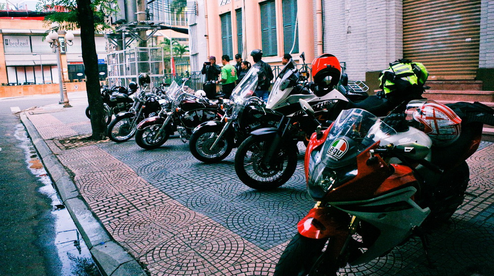 Gần 100 xe môtô PKL hành trình đến Phan Thiết ACE Moto Saigon (2).JPG