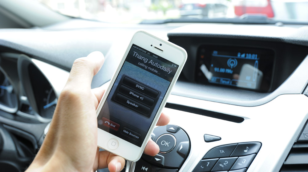 Một ngày đi bay cùng Ford EcoSport ecosport-2014-parachute-press (31).jpg