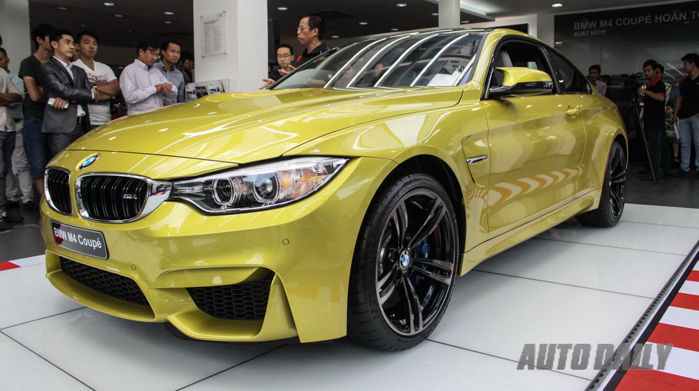 BMW chính thức khai trương showroom Individual và M-Sport BMW M4 (1).jpg