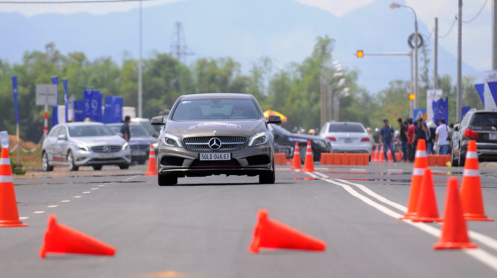 Trải nghiệm 7 cung đường cảm xúc trên các dòng xe Mercedes _AUT9647.jpg