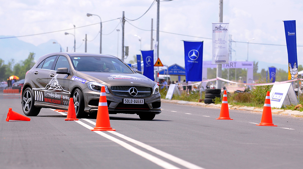 Trải nghiệm 7 cung đường cảm xúc trên các dòng xe Mercedes _AUT9651.jpg