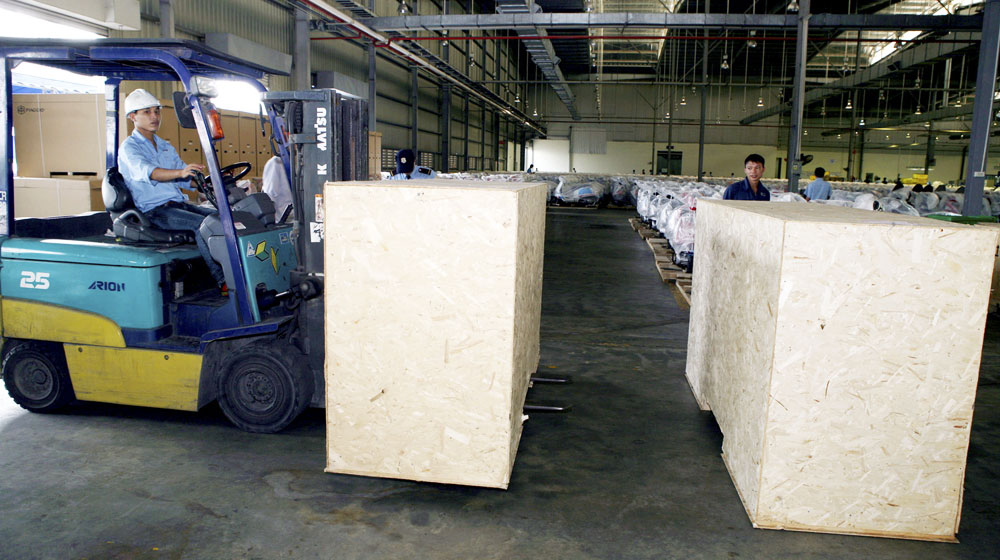 Xe tay ga đắt nhất thế giới bất ngờ về Việt Nam Vespa 946 Bellissima