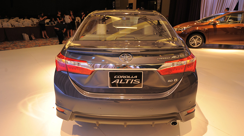 Cận cảnh Corrolla Altis 2014, giá bán từ 757 triệu vừa ra mắt altis-2014-27.jpg
