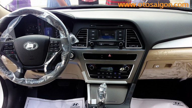 Hyundai Sonata 2015 bất ngờ có mặt tại Sài Gòn Hyundai-Sonata-2015  (13).jpg