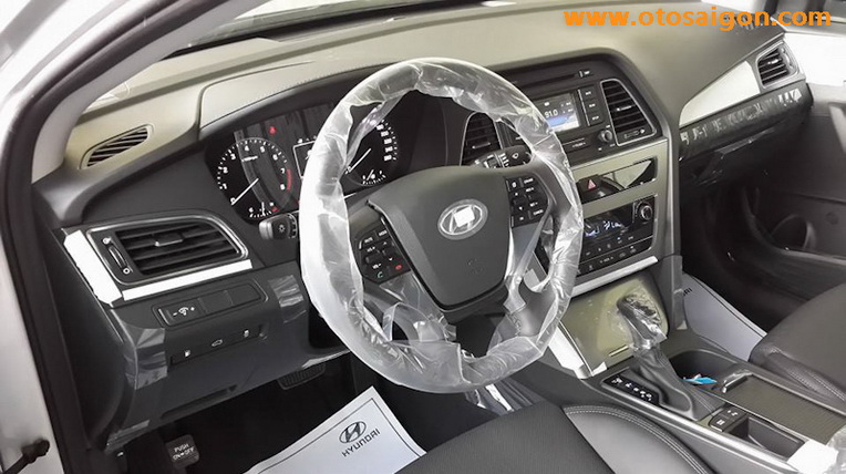 Hyundai Sonata 2015 bất ngờ có mặt tại Sài Gòn Hyundai-Sonata-2015  (4).jpg