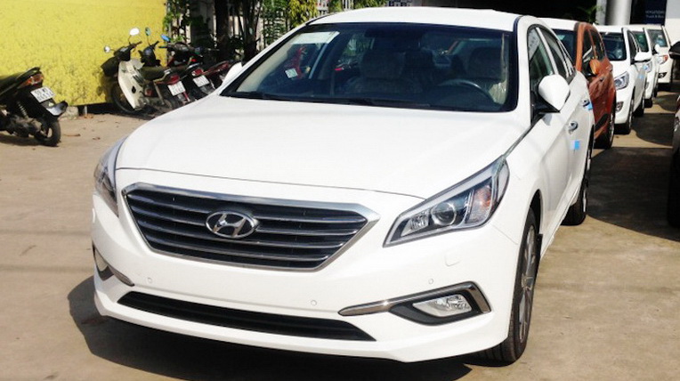 Hyundai Sonata 2015 bất ngờ có mặt tại Sài Gòn Hyundai-Sonata-2015  (9).jpg