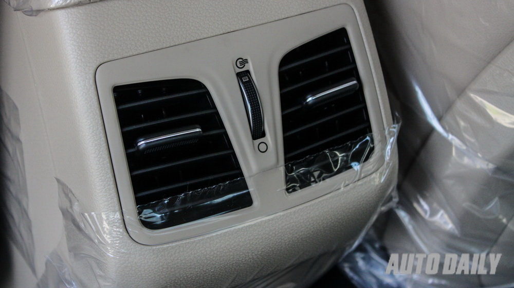 Cận cảnh Hyundai Sonata 2015 giá 1,06 tỷ đồng vừa về Việt Nam Hyundai-Sonata-2015 (10).jpg