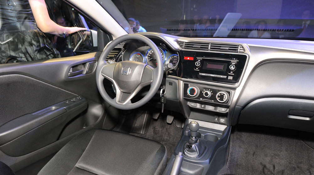 4 mẫu xe mới “chào” thị trường Việt trong tháng 9 honda-city-2014-launch-5 (3).jpg