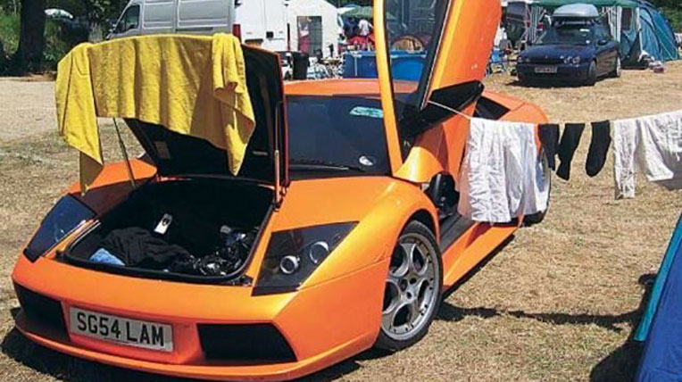 Siêu xe và những tình huống hài “khó đỡ” sieu xe (1).jpg