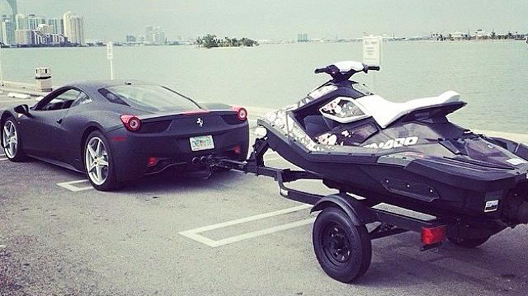 Siêu xe và những tình huống hài “khó đỡ” sieu xe (7).jpg