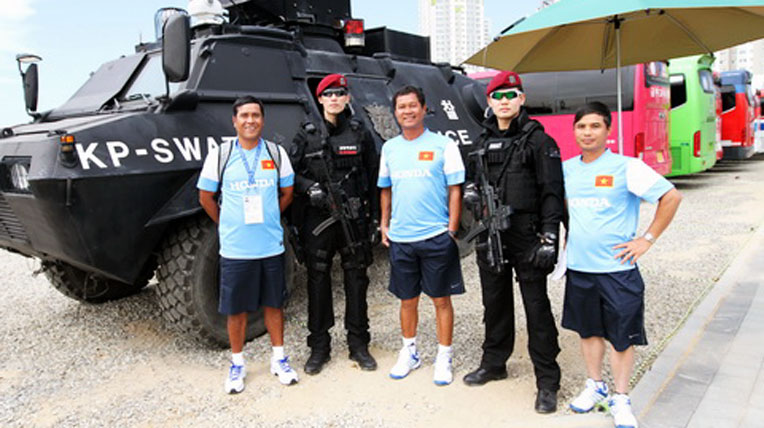 U23 Việt Nam được dẫn đường bằng xế “khủng” u23 viet nam (5).jpg