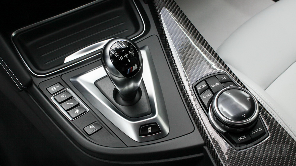 Chiêm ngưỡng BMW M4 chính hãng tại Việt Nam BMW M4 (10).jpg