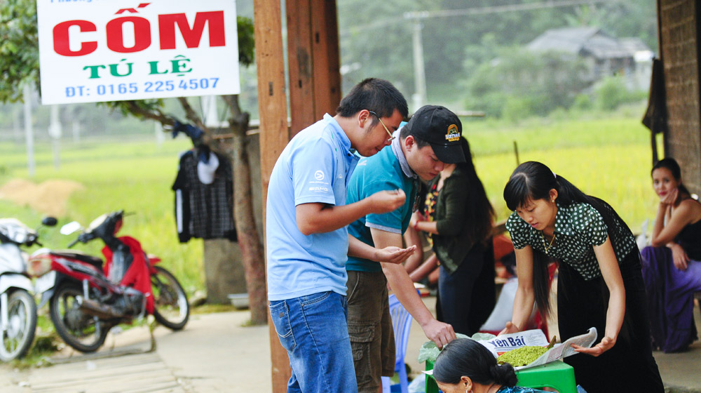 “Lạc” giữa những “nấc thang vàng” ở Mù Cang Chải Captiva 2014 (10).jpg