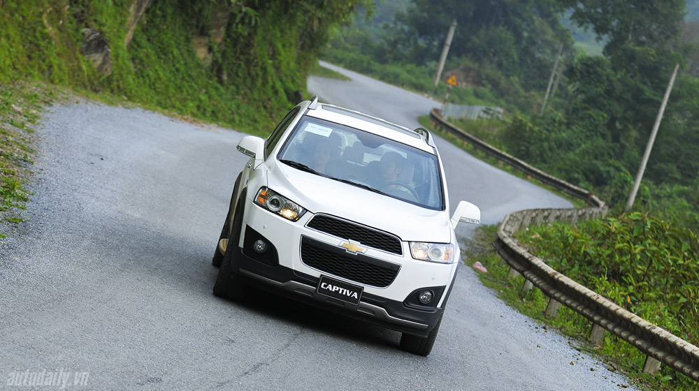 “Lạc” giữa những “nấc thang vàng” ở Mù Cang Chải Captiva 2014 (8).jpg